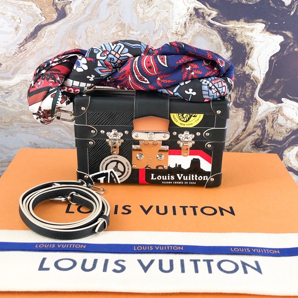 Ltd Edition Louis Vuitton Petite Malle Epi bag - Picture 2 of 8